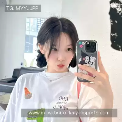 蒙炯芊
